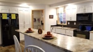 Commodore Douglas DW-RX765-AD1 Kitchen 2