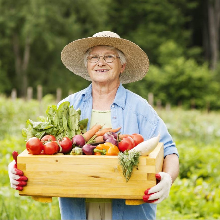 happy-customer-garden-lady